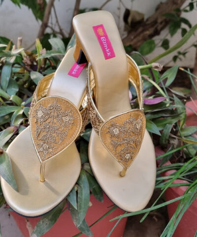 Golden Gotapatti Marodi Box Heels