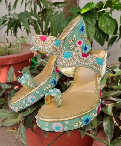 Pastel Green Multiwork Platforms